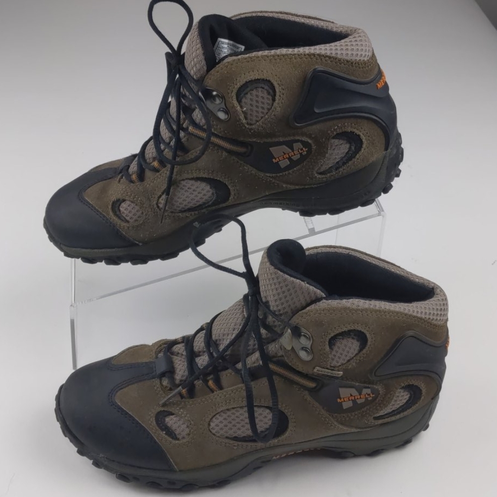 Boys Merrell hiking boots